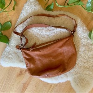 clare vivier slouchy brown leather purse 🤎